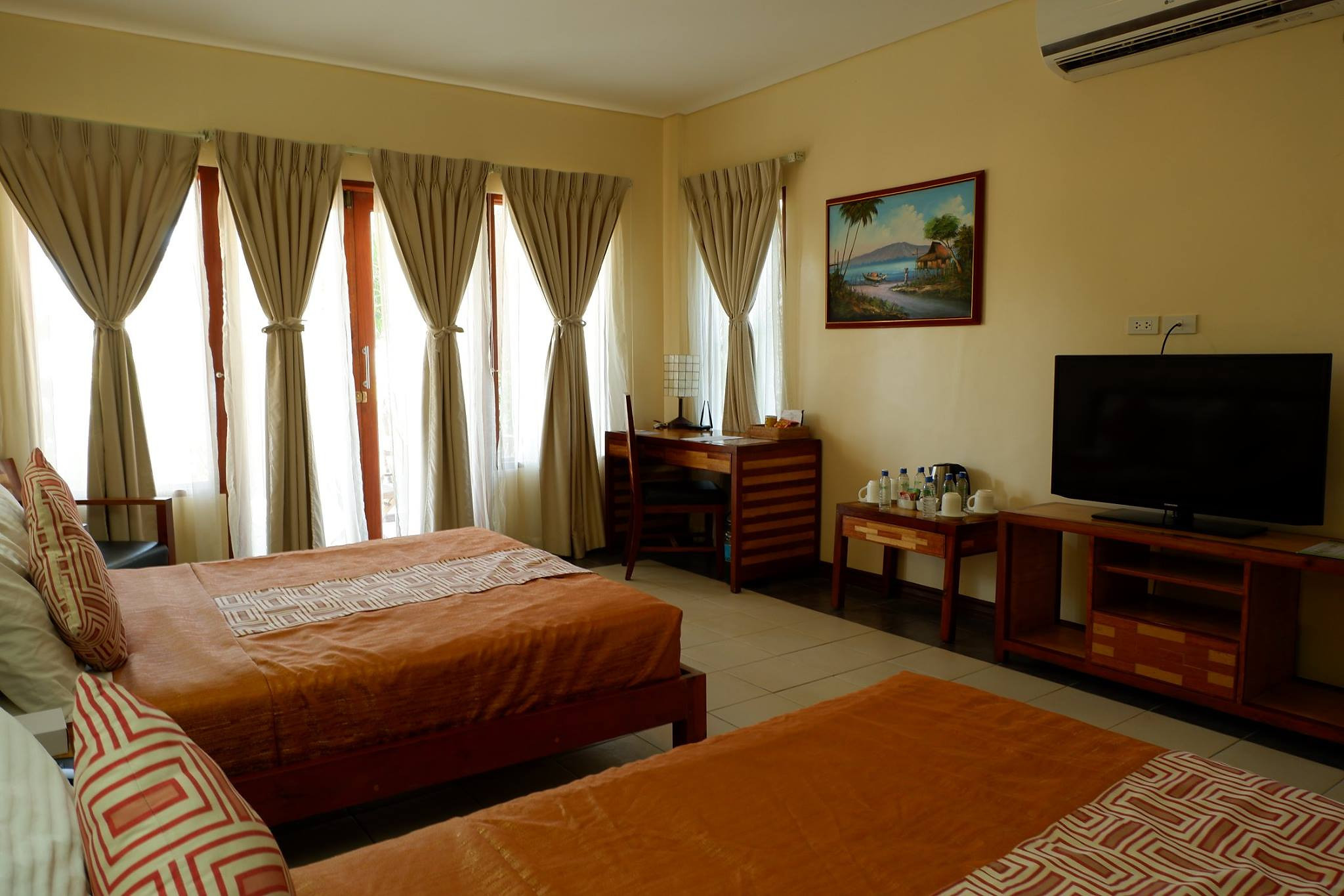 Ocean View Suite (2 Bedrooms) - Image 11